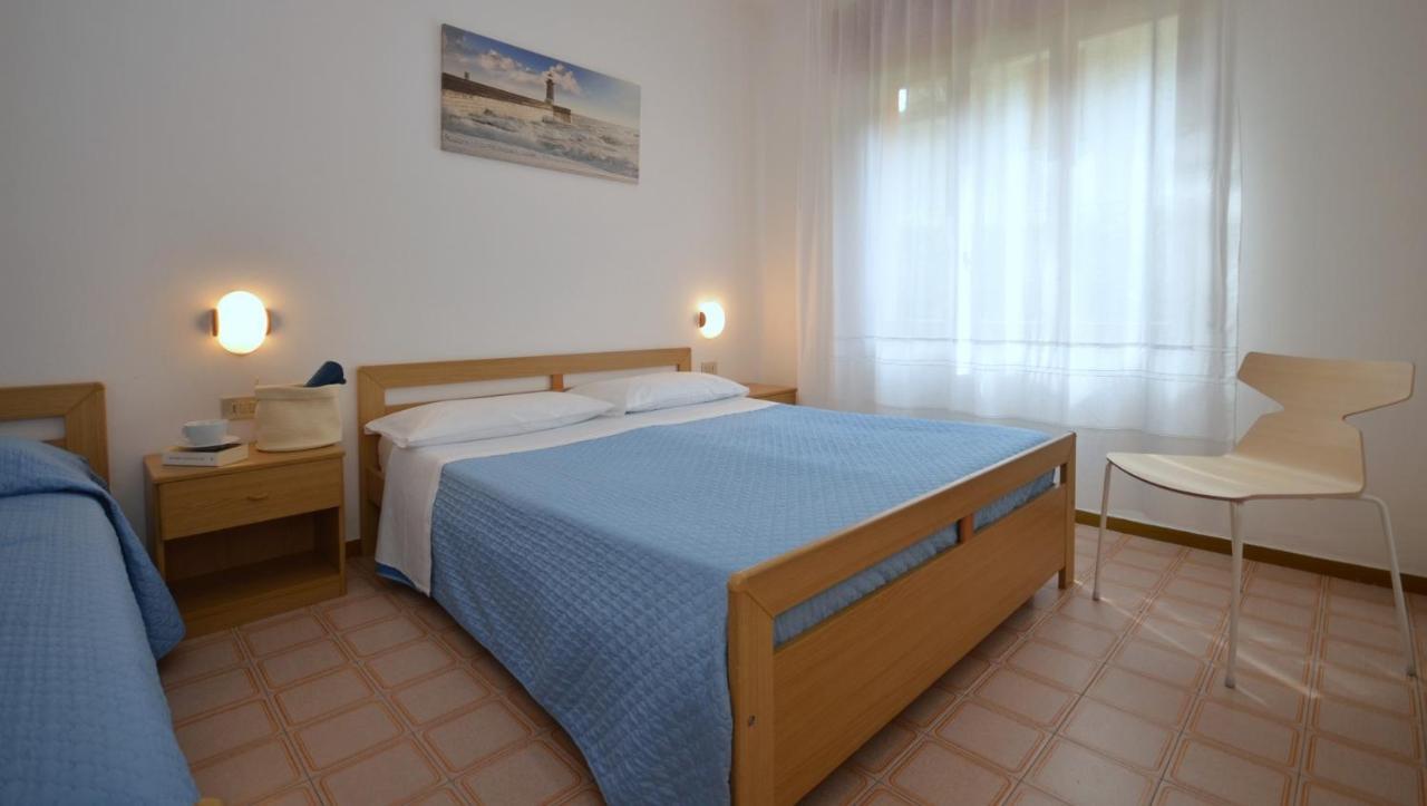 Villa Rosanna Lignano Sabbiadoro Eksteriør billede